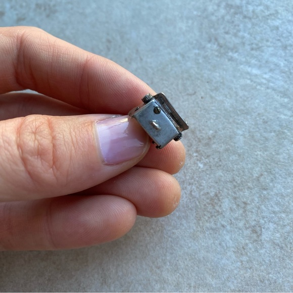 Rare Vintage Typewriter Jewelry Charm - Picture 6 of 8